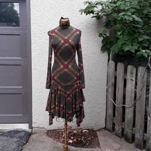 Designer ETRO dress Size 40 Made in Italy Women's Size 6